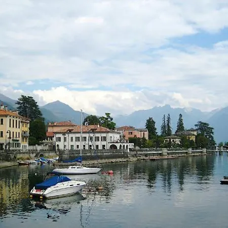 Germasino Sleeps 5 Pool Morbio